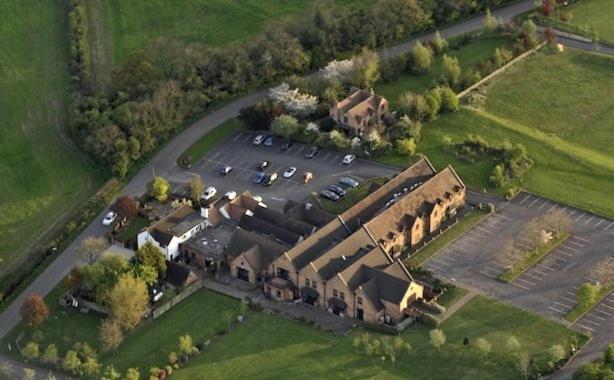 The Pear Tree Inn & Country Hotel Hindlip 외부 사진