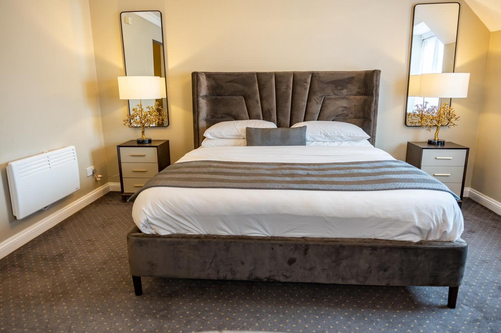 The Pear Tree Inn & Country Hotel Hindlip 외부 사진